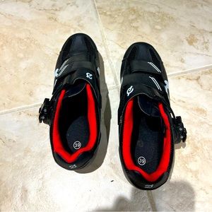 Peloton strap in shoes size 39